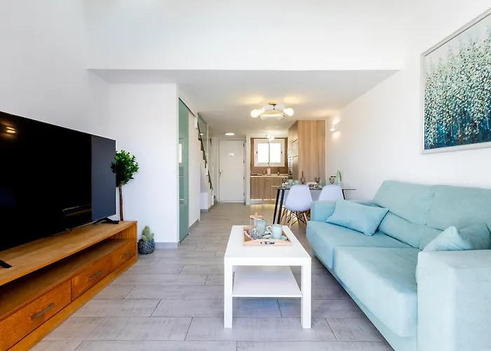 Luxury Parque Santiago I *